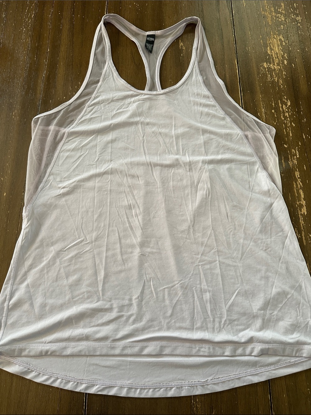 Victoria’s Secret tank medium*